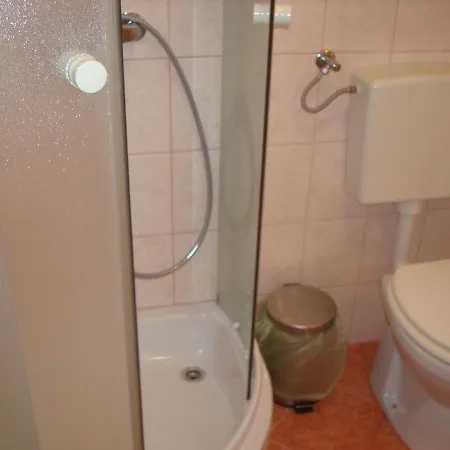 Studio Renata With Nice Terrace, Bbq And Free Parking Apartamento *